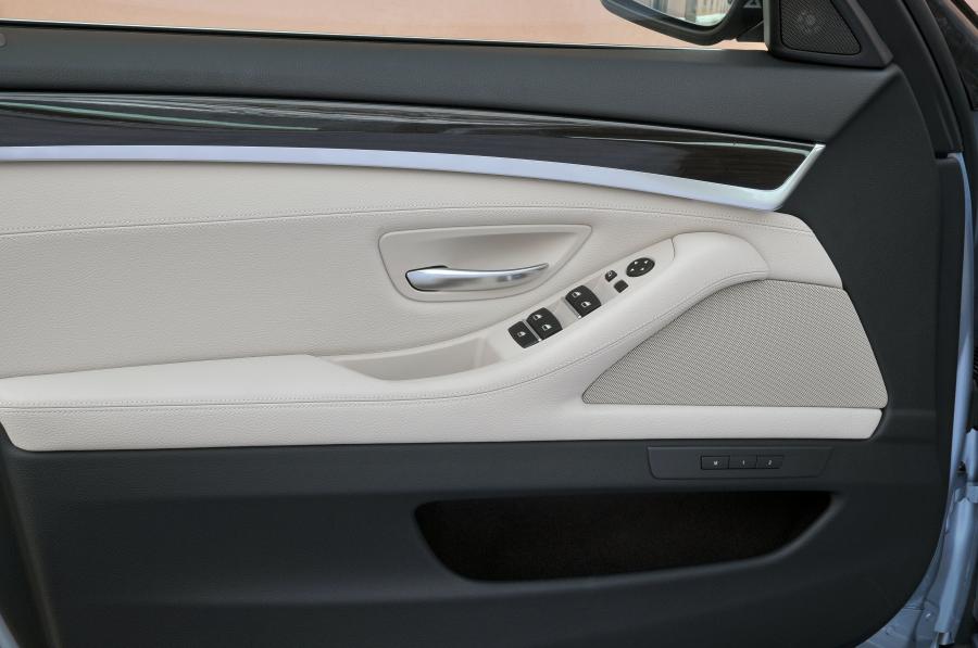  BMW ActiveHybrid 5 2012 года  (фото 22 из 157)